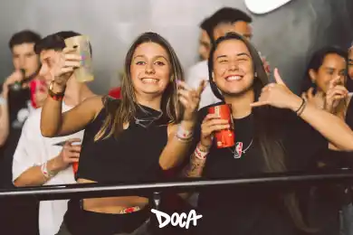 0dfd2657-dde9-4bc9-bc7e-5d64fb790906.webp