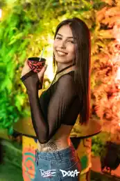 232ef7d5-7911-4ffd-9c4d-46283c6c2d6c.webp