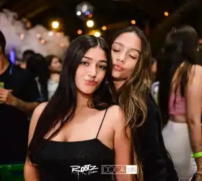 24658f08-3256-45a9-ad60-f8b644a07913.webp