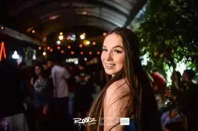 9e7a69f1-5724-438f-ba60-f82716640fae.webp