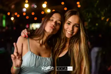 ffb649b0-372b-4541-aa40-f2139199ad7e.webp
