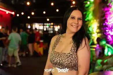 f2799944-c267-4b30-b7e1-7d742227cc8f.webp