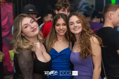 227c35e3-2fc9-4eec-a7ed-401fbb7e2cbf.webp