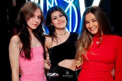 9a888e52-b889-4d38-afb2-10bb3f94f8c0.webp