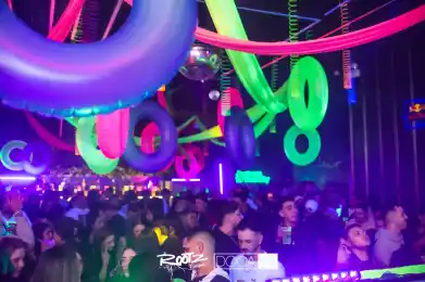 e1f9f547-0f09-43ac-bd86-5695fcf09419.webp