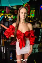 a8c707e5-d664-418b-913e-5b0fc3df2b33.webp