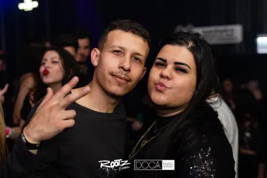 c45b6b27-ef52-492a-8c36-670bd1113764.webp
