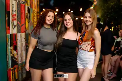 bc09b7ae-d678-4d56-9113-2409d3bbbd65.webp