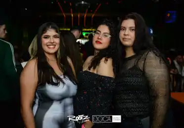 8da33ea5-5fbe-4174-8ea3-58252fa2b550.webp