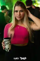 101d46de-d13a-483f-9107-ea6d9357dd60.webp