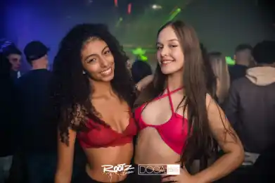 523215c5-b3d2-41c2-8b10-3a83980ba191.webp