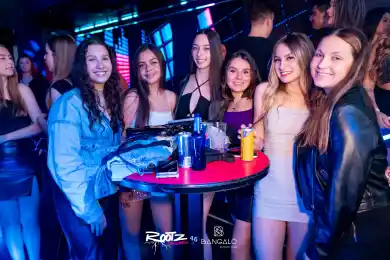 b2aaaee6-c83b-4816-af68-d5405a13f6de.webp