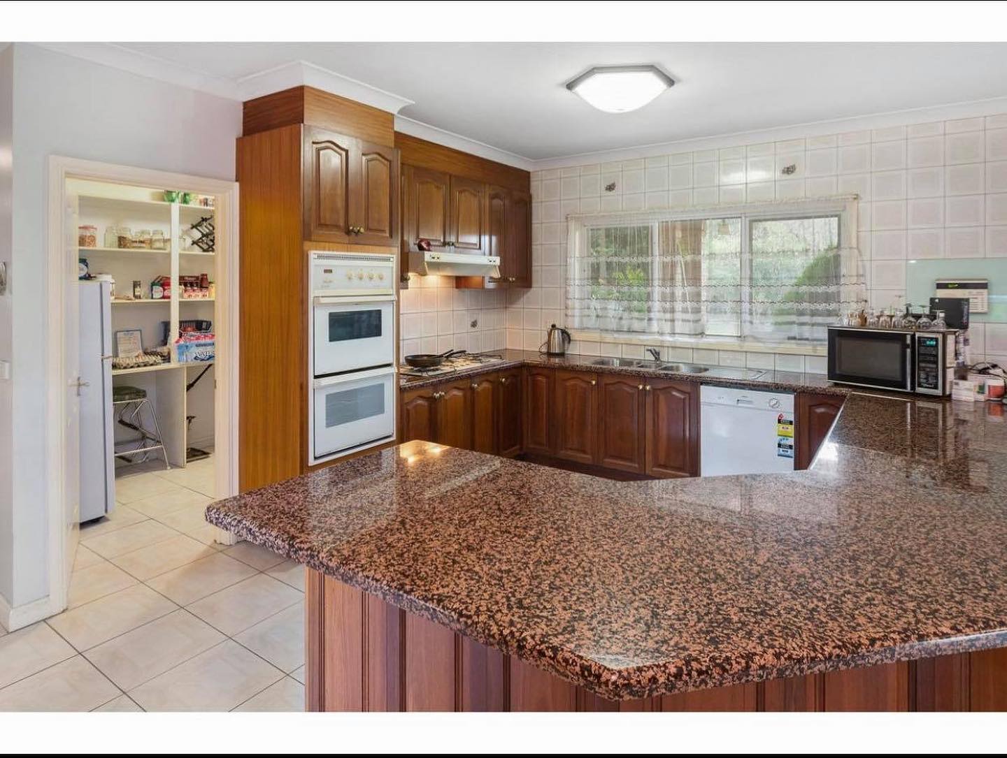 Top Notch Kitchen Renovation in Mont Albert VIC