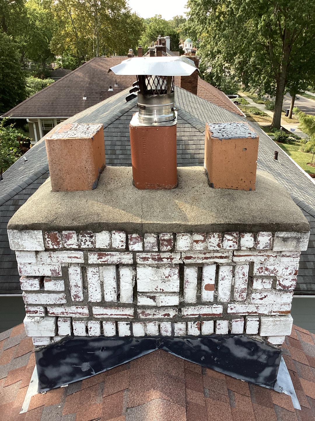 Chimney structure on rooftop
