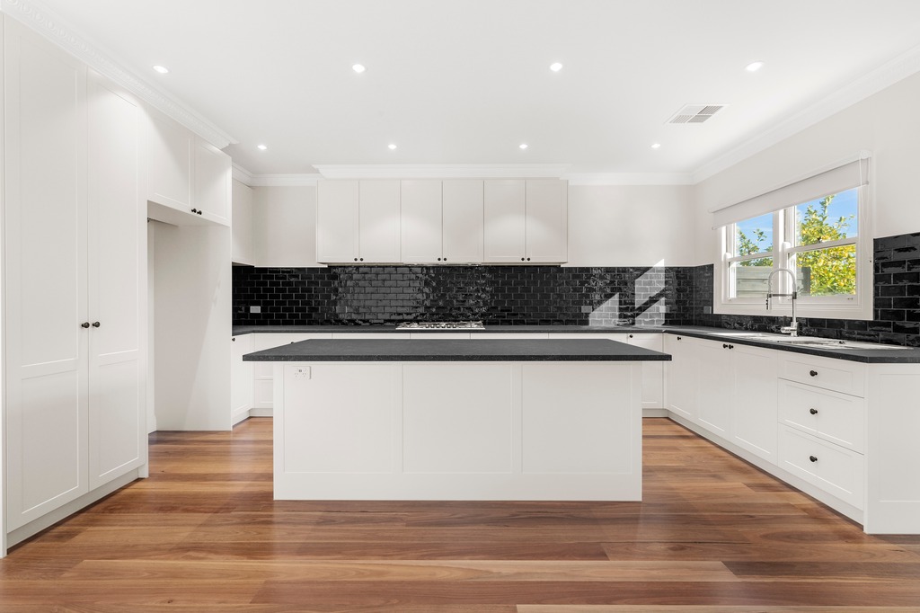 Central island in modern kitchen