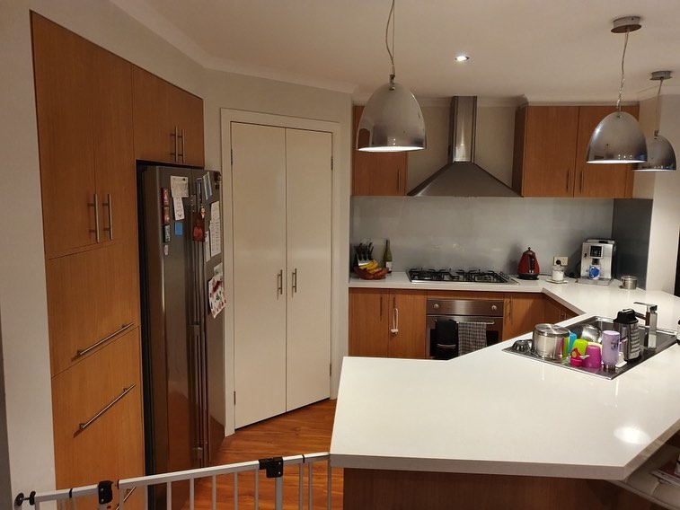 Cabinet Renovation in Endeavour Hills VIC: A Success Story