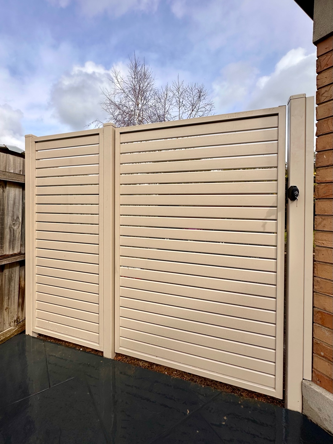 Gate With Petition and Slat Screen Style in South Morang