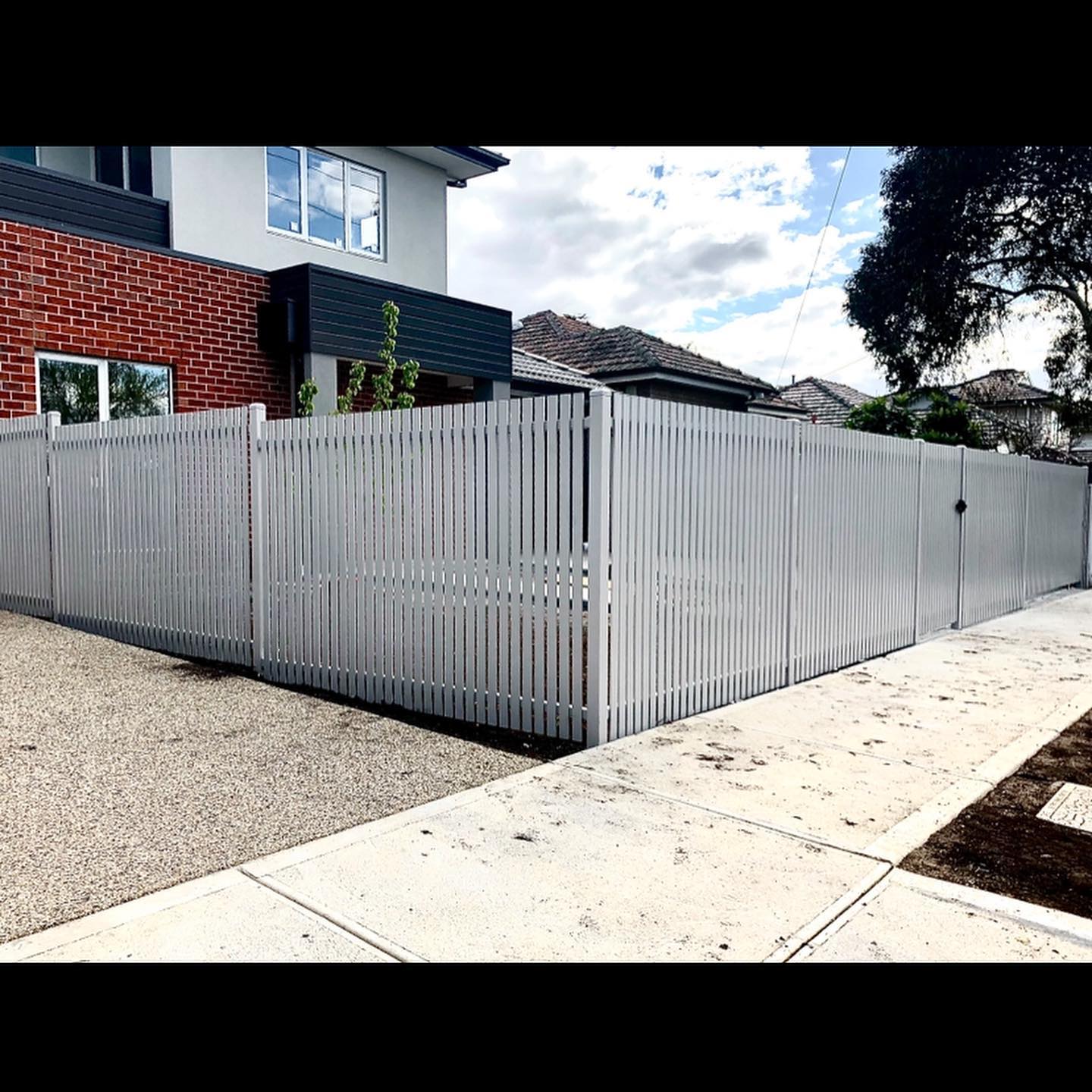 Steel Picket Fencing in Doncaster East: A Case Study of Excellence