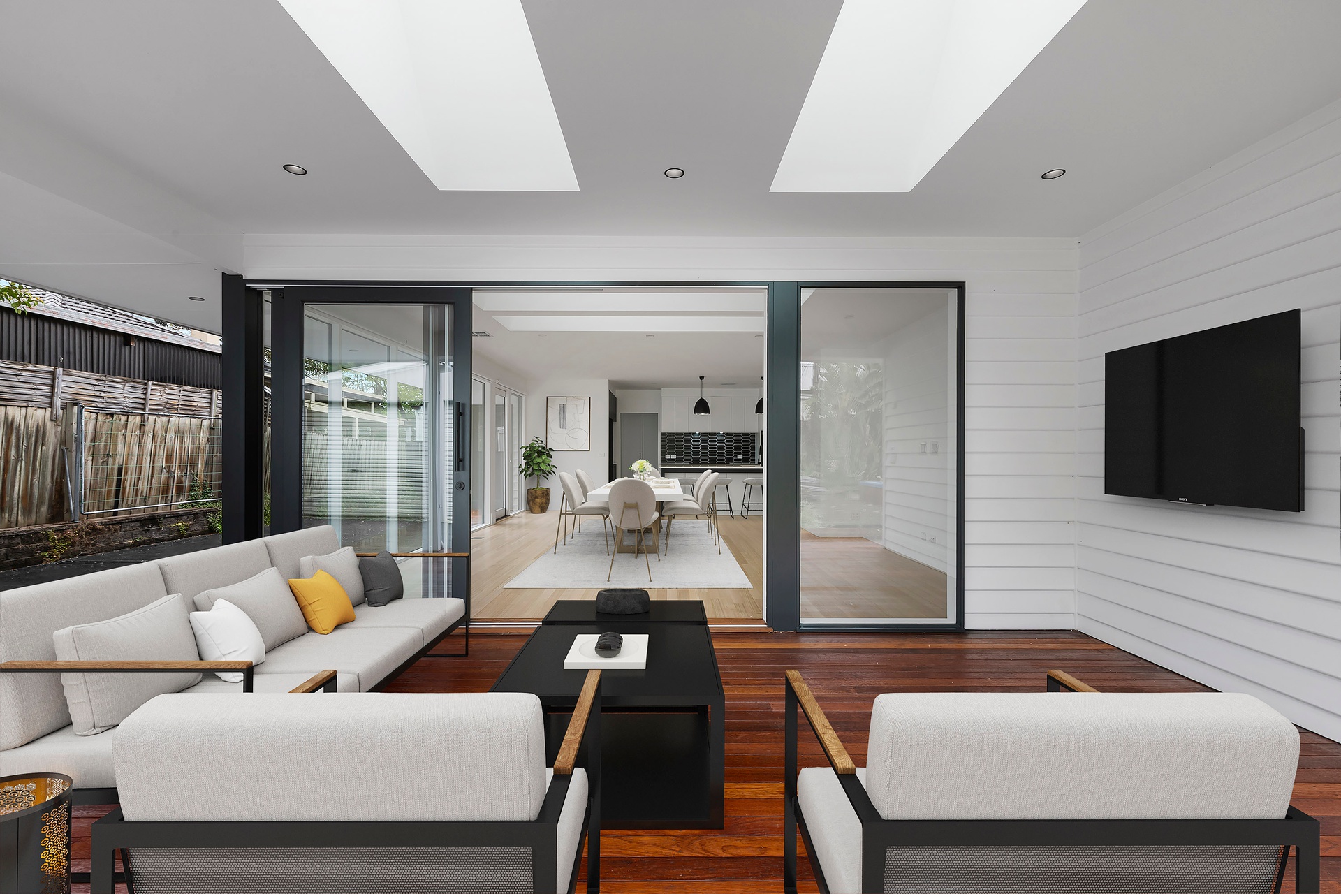 Open-plan living room extension