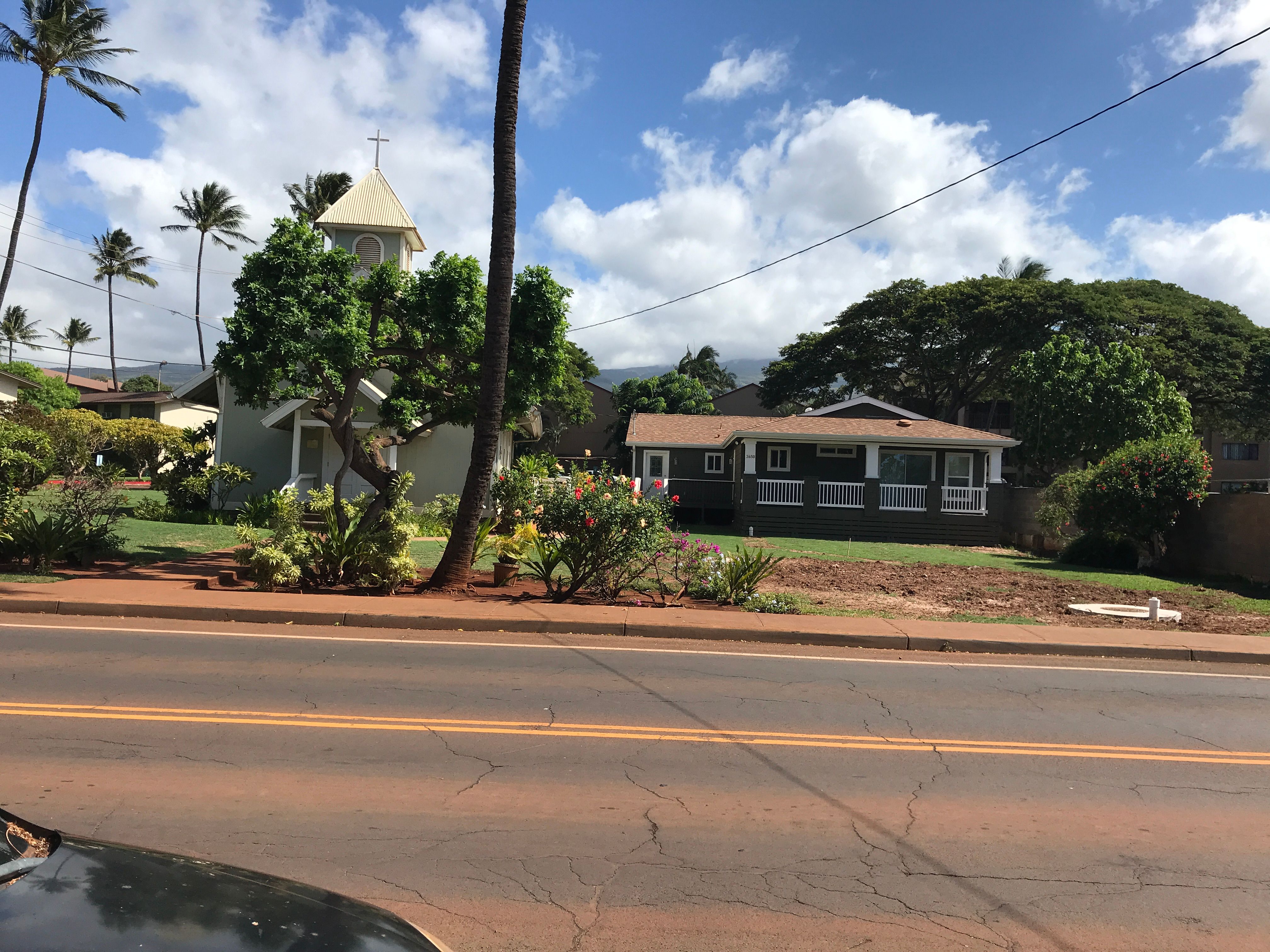 The serene setting of Fabmac Homes' latest custom home construction in Lahaina