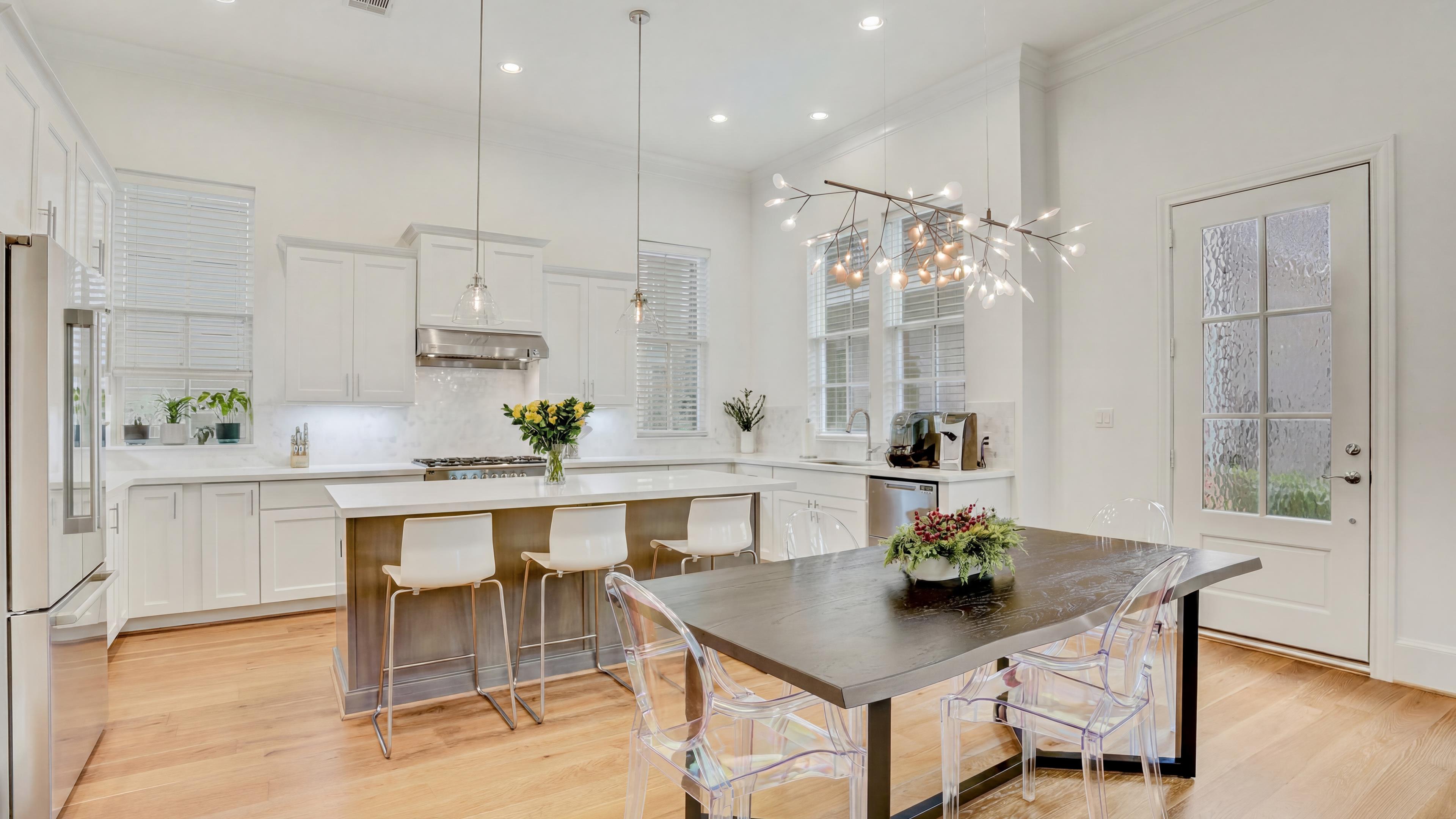 Eastwood Green Kitchen and Dining Area with Large Island