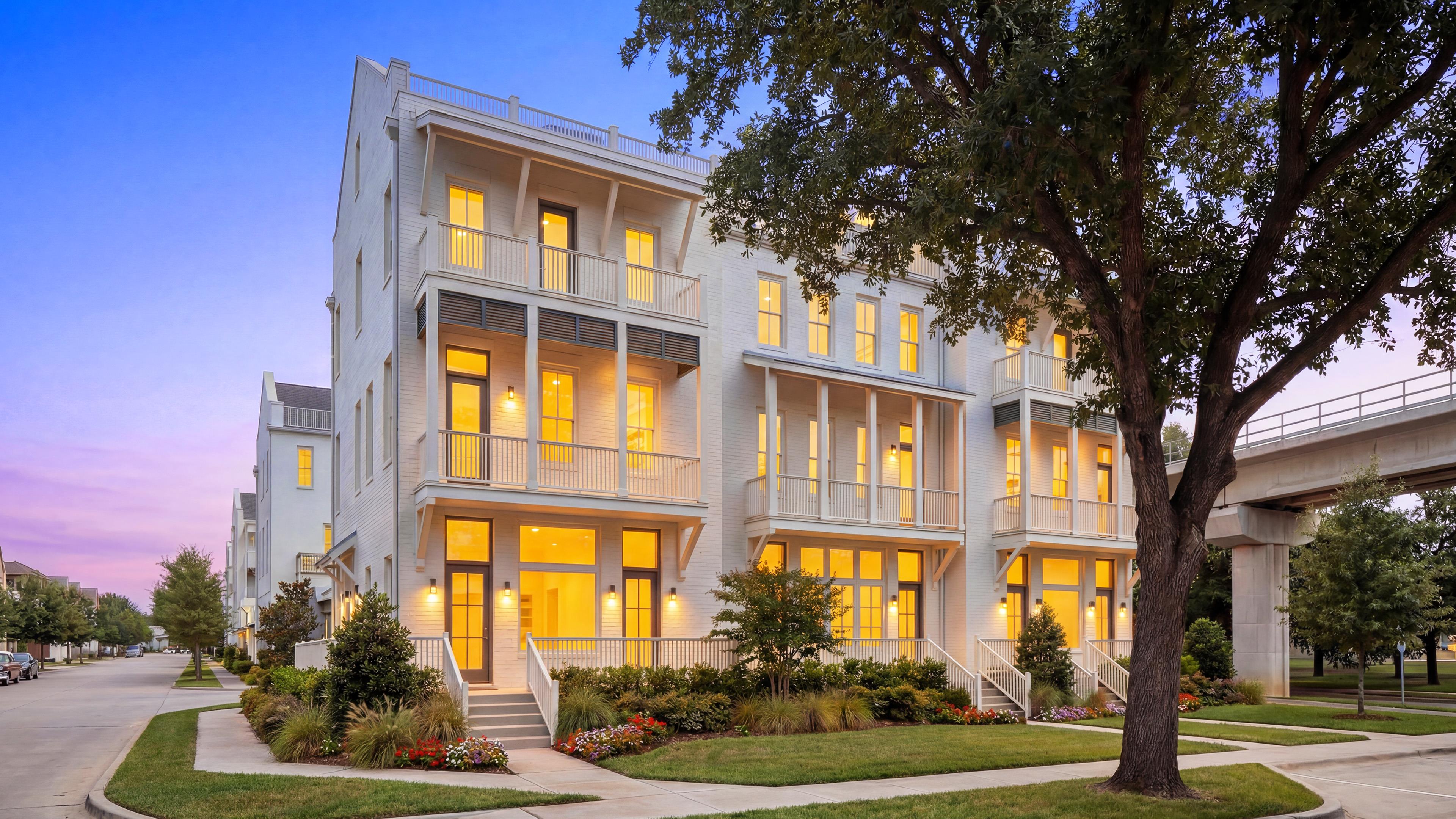 Carroll Crest