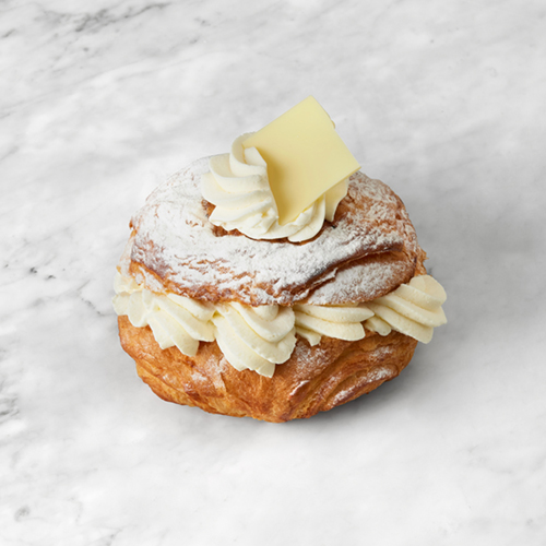 Vanilla Cream Carnival Bun