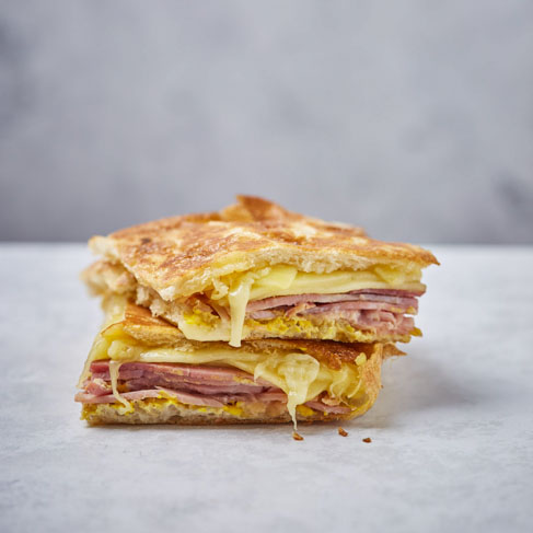 Ham & Che­e­se Toa­stie