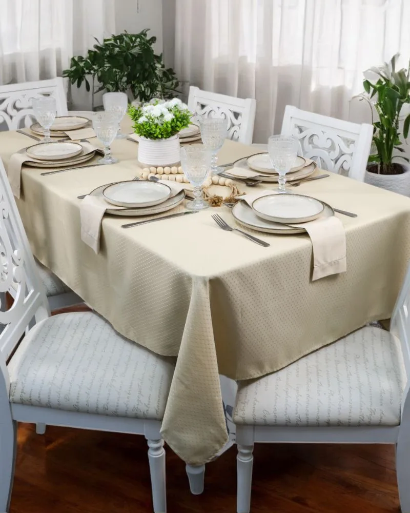 Toalha de Mesa Bege
