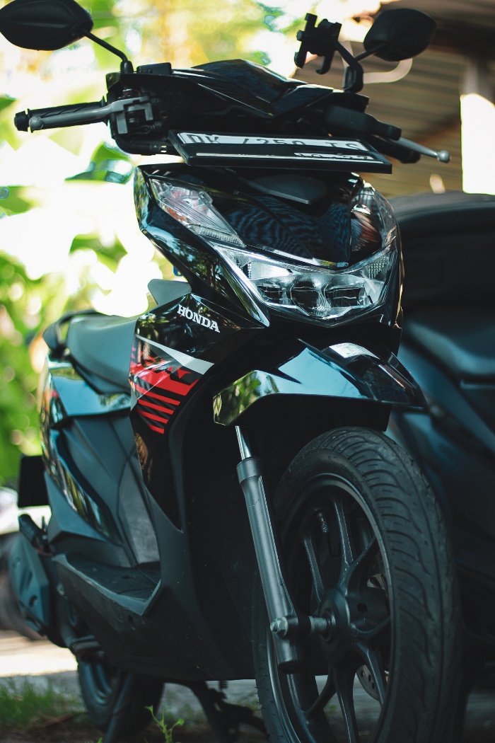 Zeus Motorent  banner