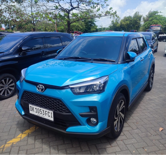 Made Jaya Bali Rent Cars banner