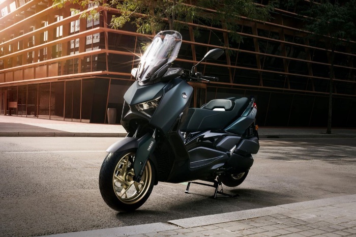 Yamaha XMAX