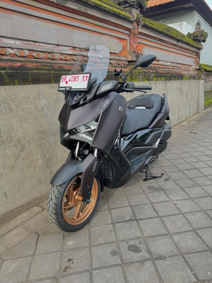 Yamaha XMAX