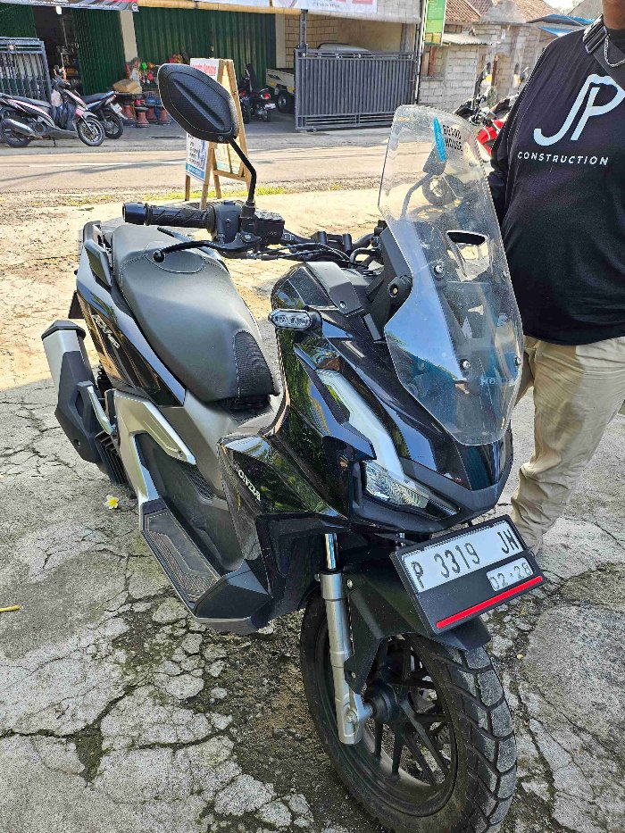 Honda ADV