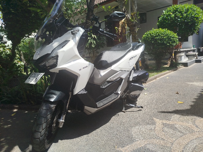 Honda ADV