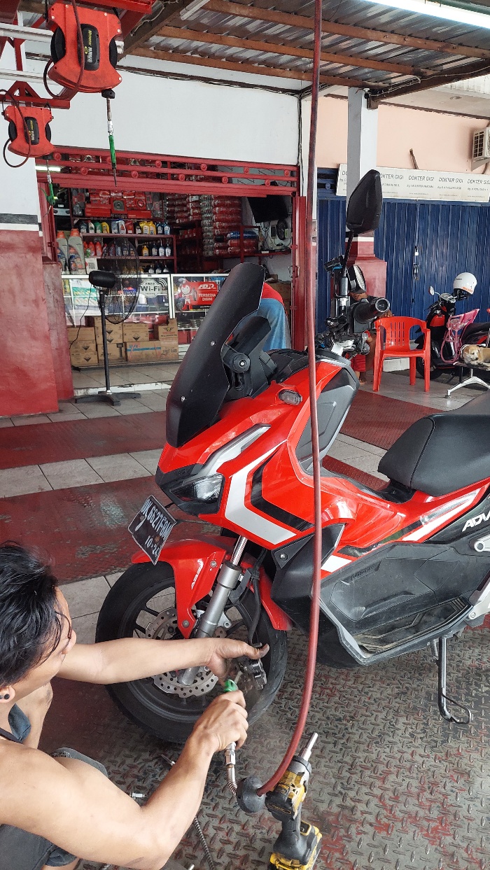 Honda ADV