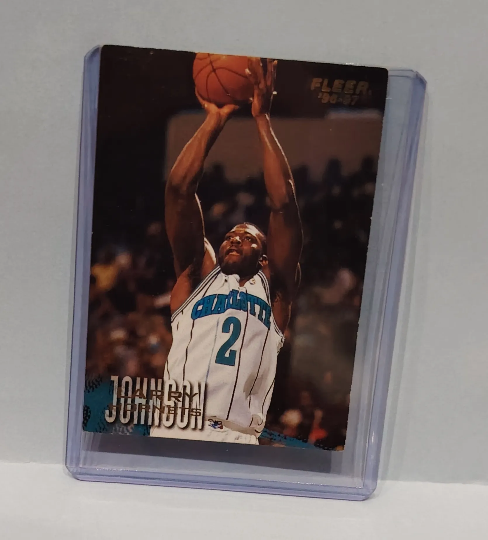 1996 Fleer #11 Larry Johnson Charlotte Hornets Basketball Card