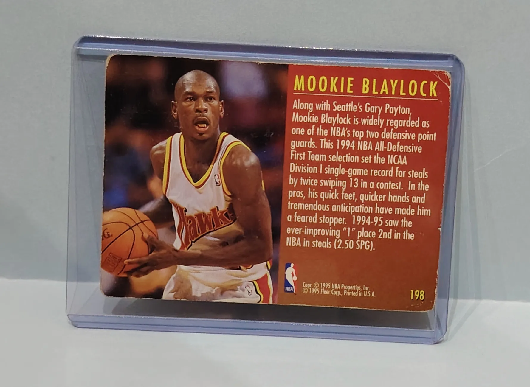 1995-96 Fleer #2 Mookie Blaylock Atlanta Hawks Basketball Card