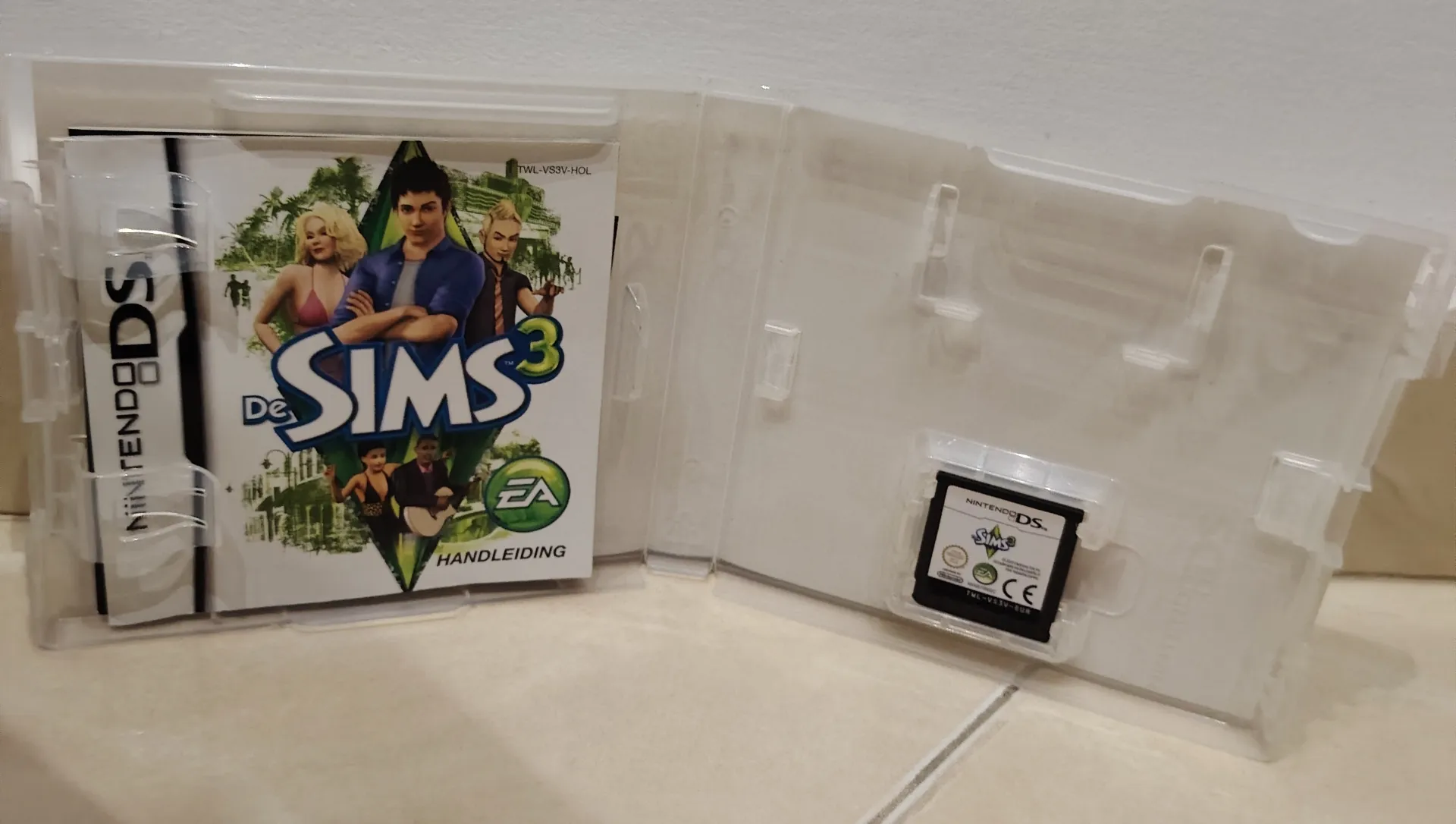 The Sims 3 Nintendo DS PAL Complete in Box Dutch Version