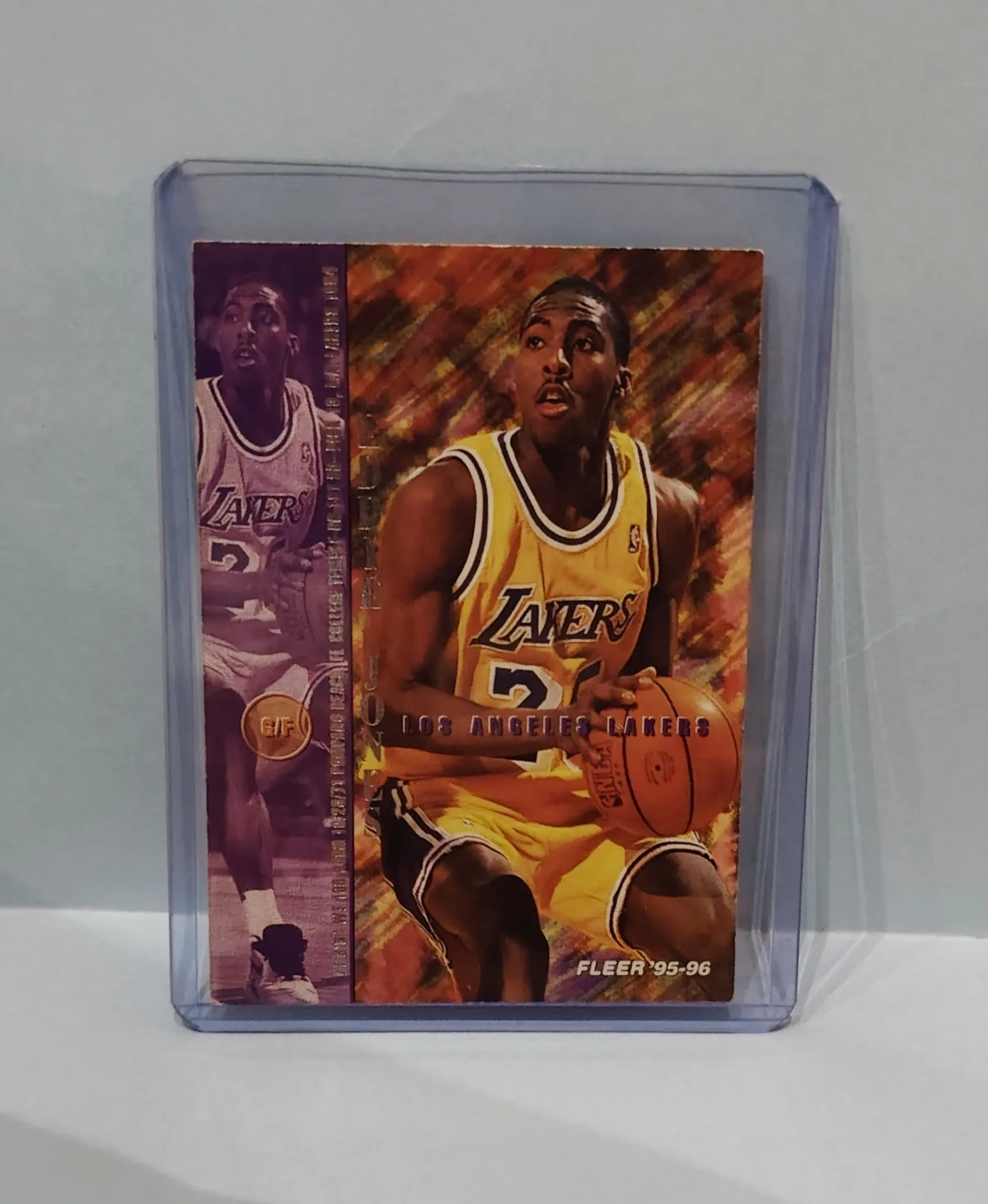 Eddie Jones 1995-96 Fleer #89 Los Angeles Lakers
