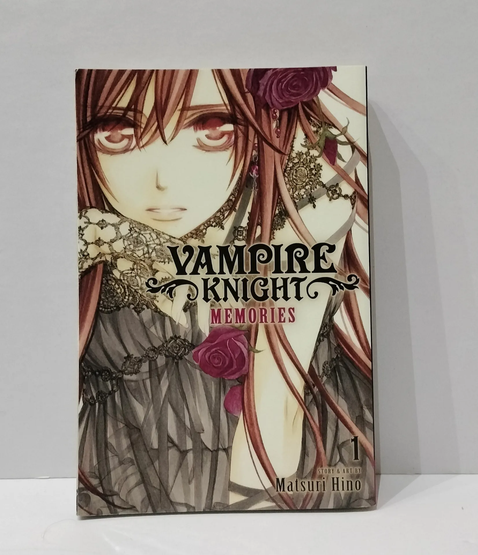 Vampire Knight: Memories, том 1