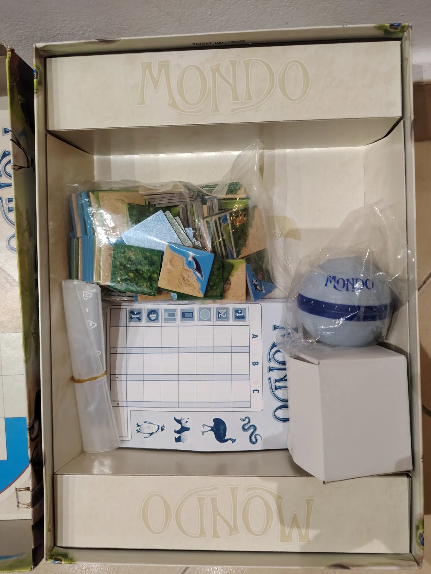 Mondo board game