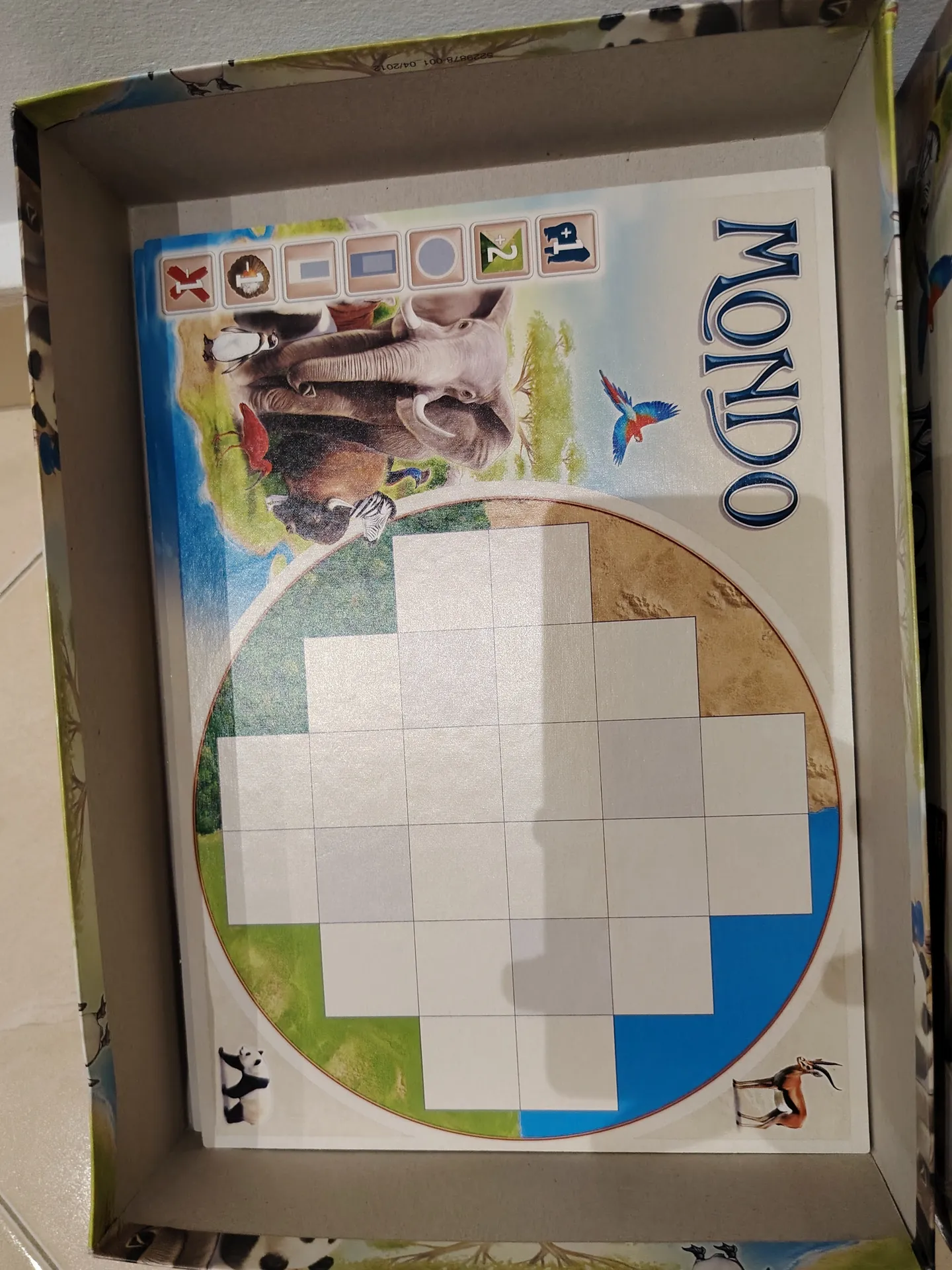 Mondo board game