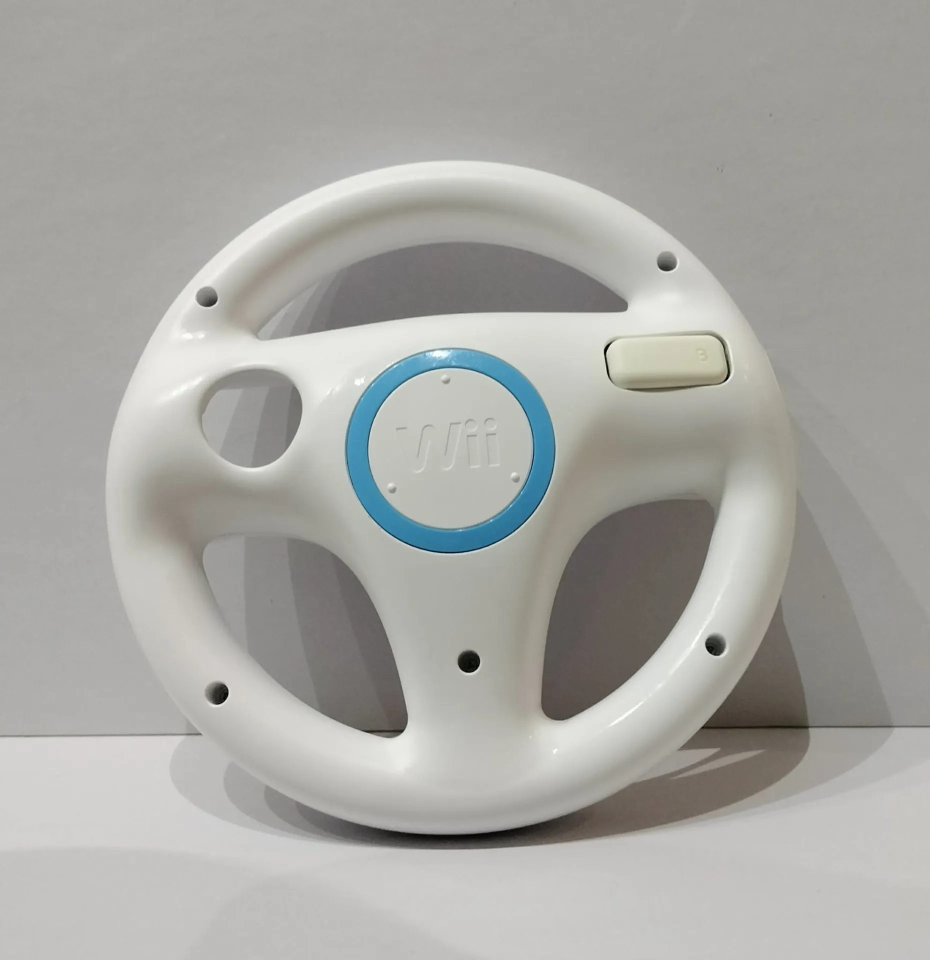 Оригинален Nintendo Wii Wheel RVL-024 — бял волан