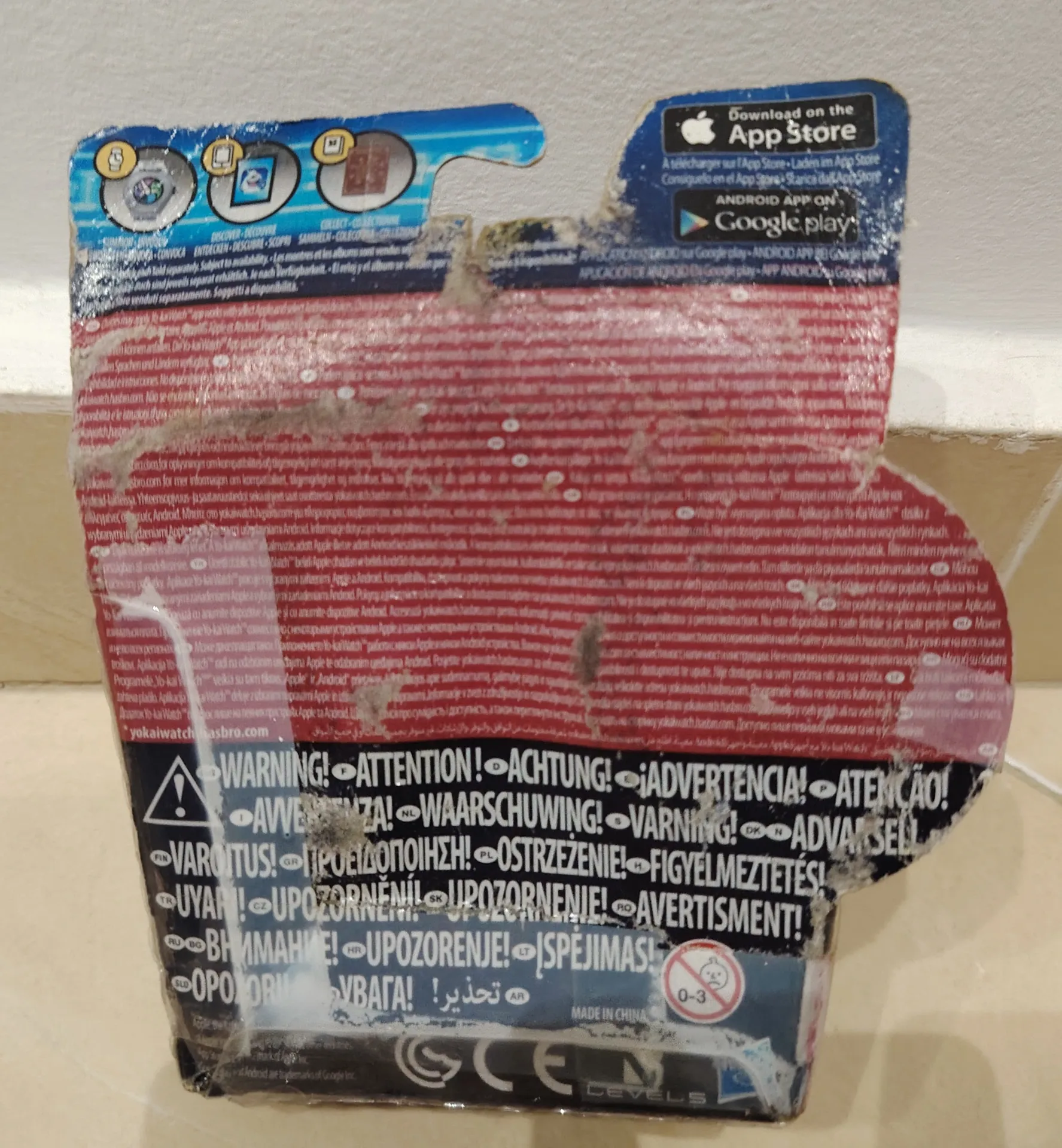 Yo-Kai Watch Whisper Medal Moments Figure & Medal - Hasbro
