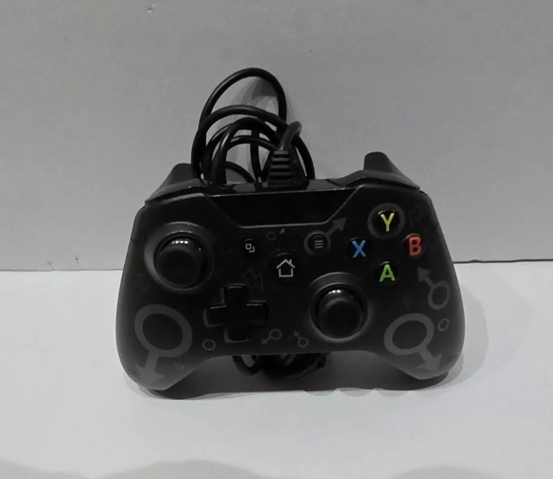 N-1 жичен контролер за Xbox One