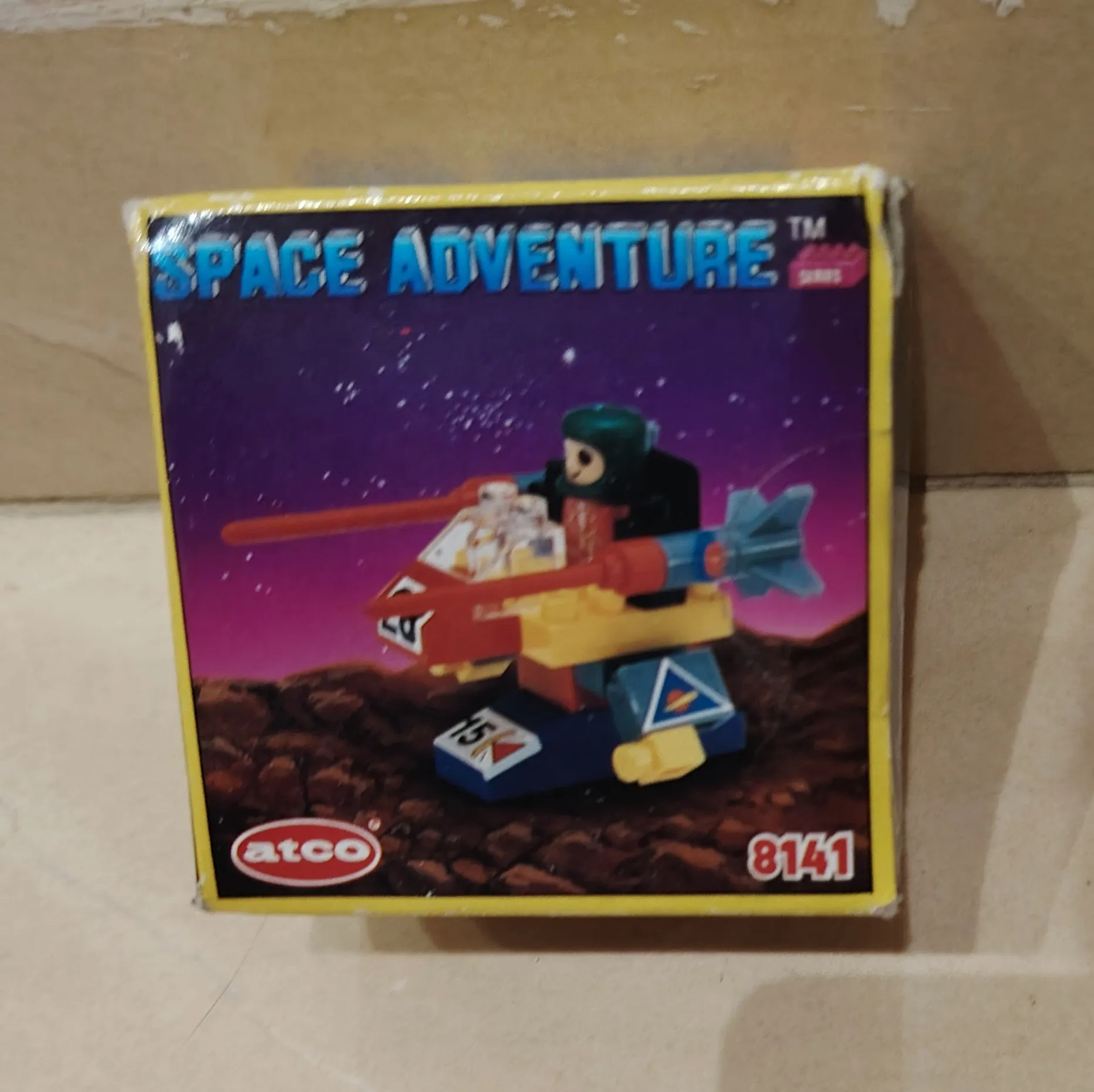 Atoo Space Adventure 8141 vintage building set 1988