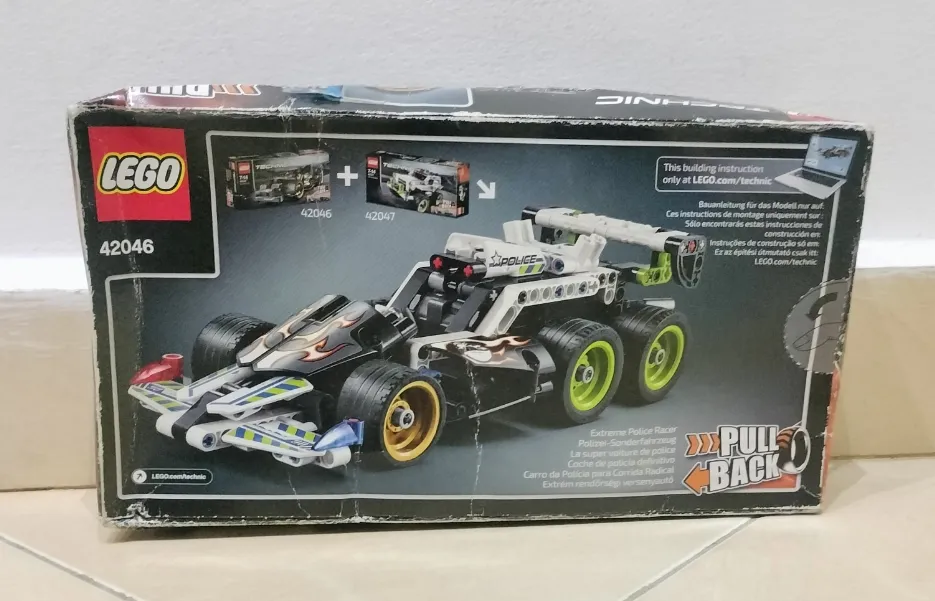 LEGO Technic 42046 Getaway Racer Retired set