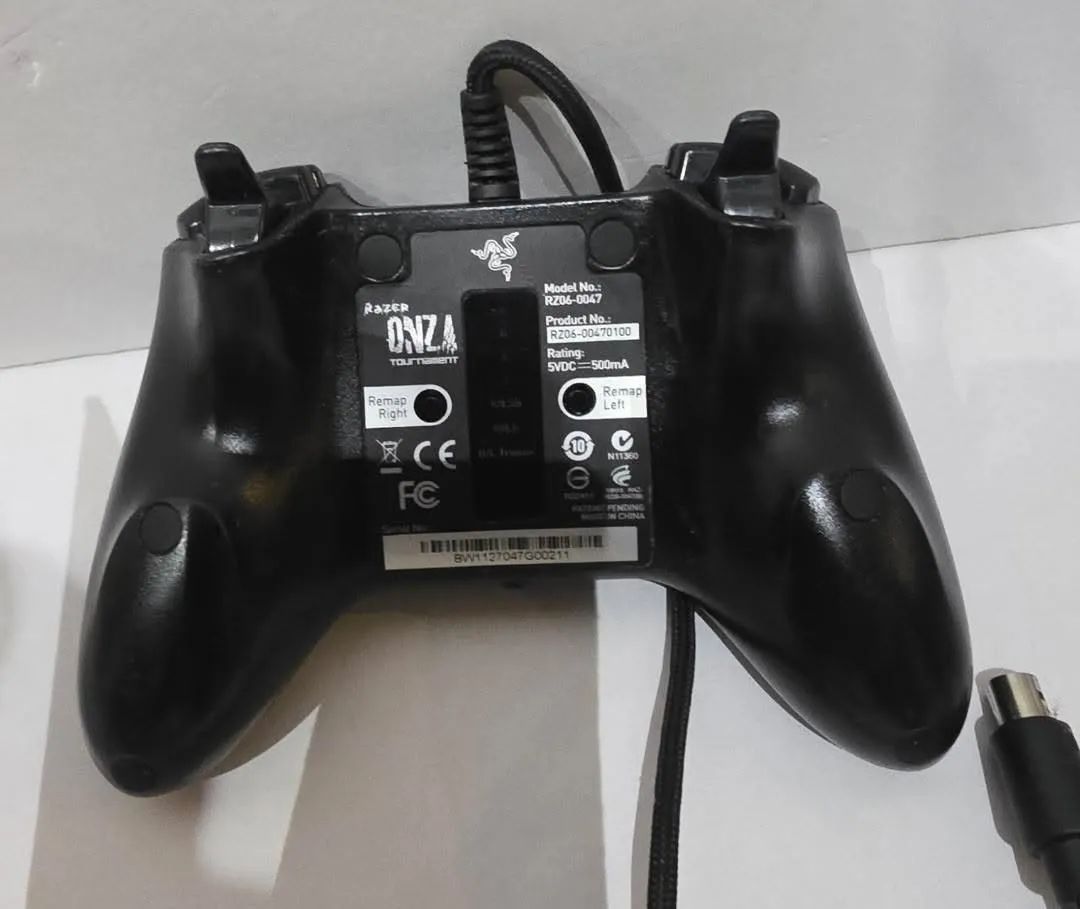 Razer Onza Tournament Edition жичен контролер за Xbox 360/PC