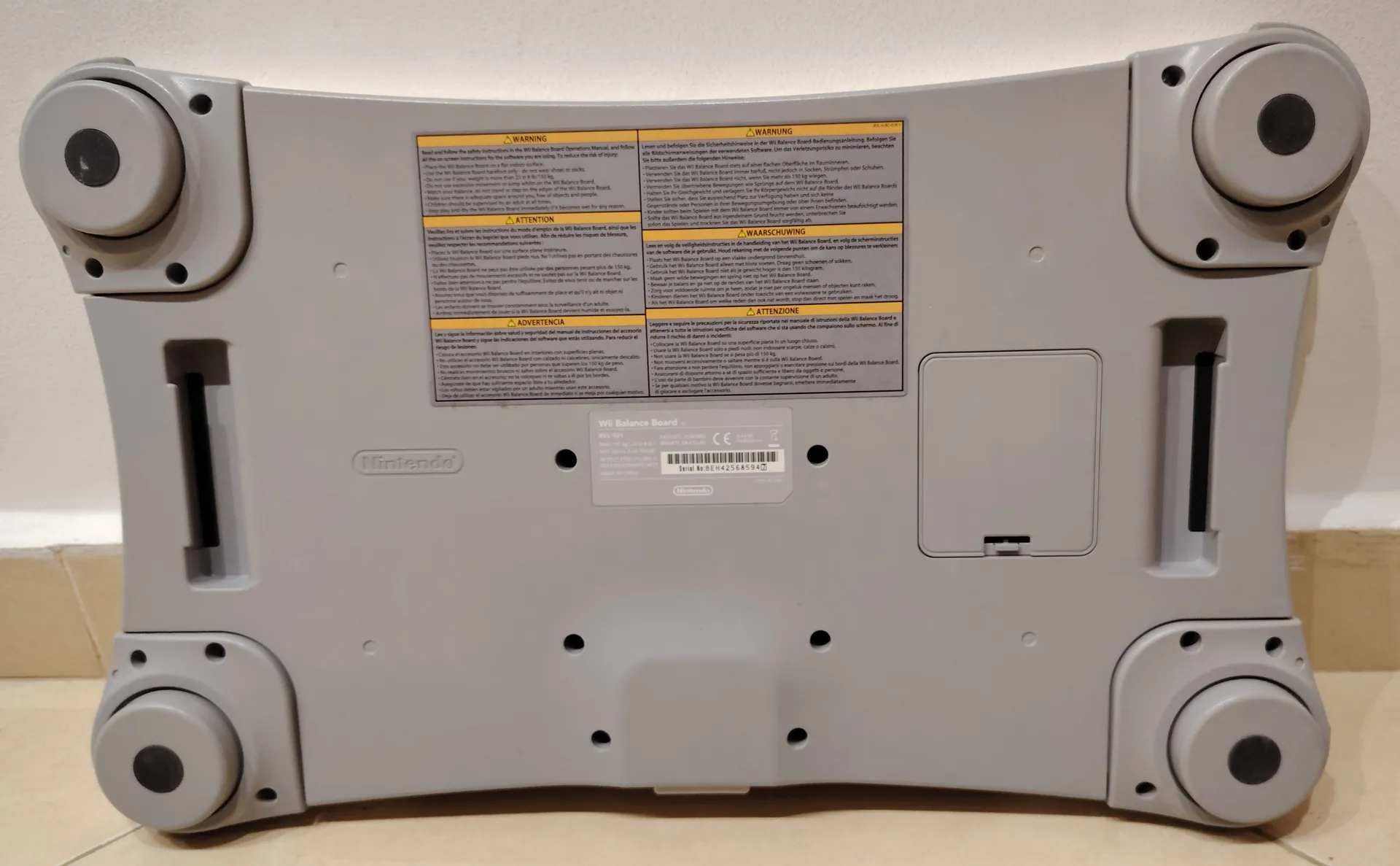 Nintendo Wii Fit Plus with Balance Board - PAL European Version Complete in Box